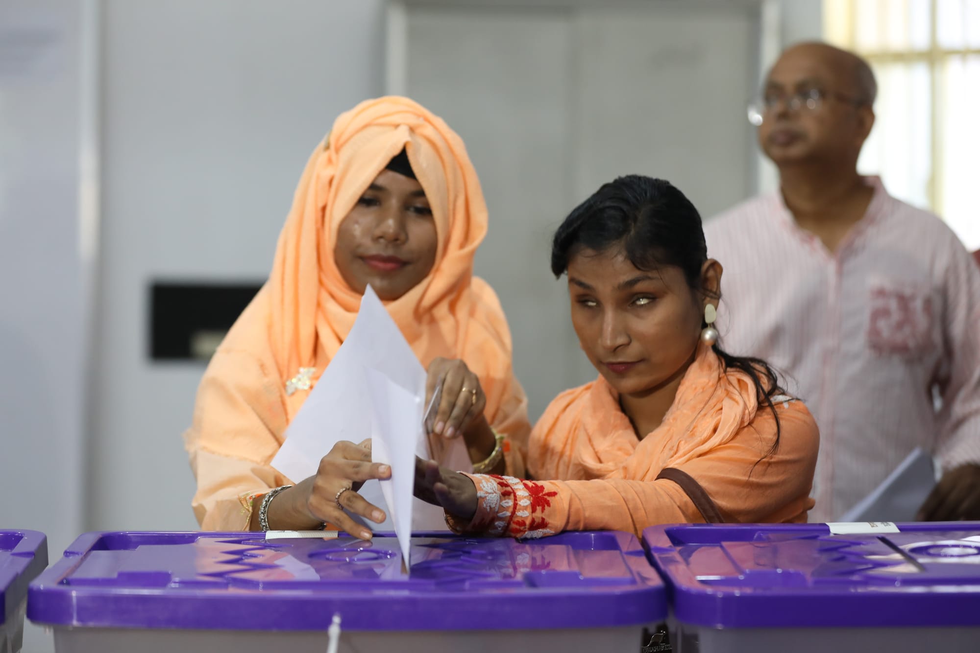 উৎসব-অভিযোগে সমাপ্ত চাকসু নির্বাচন